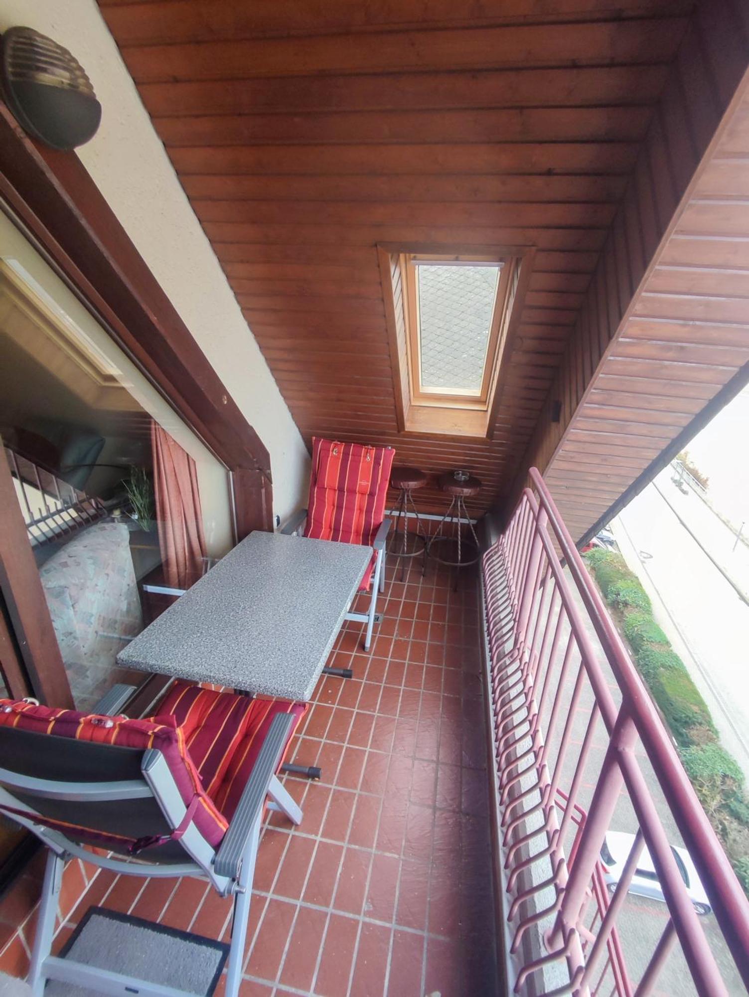 Panorama Oase Ferienwohnung Mit Blick Auf Mosel Und Reichsburg Cochem Ngoại thất bức ảnh